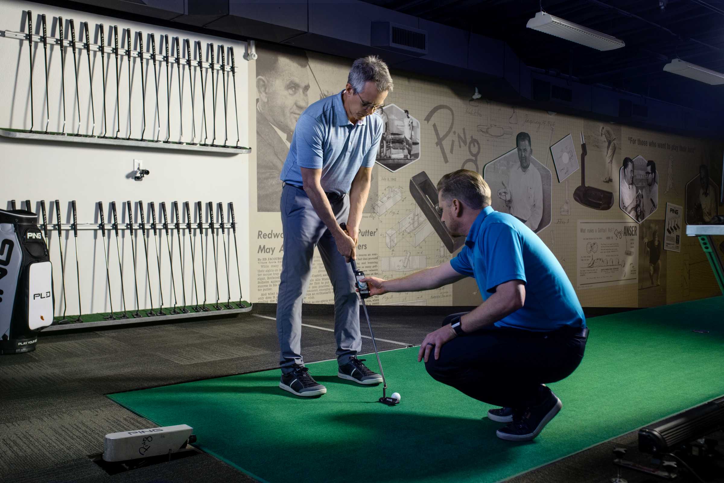 PING Master Fitter fitting a golfer in the PLD Lab